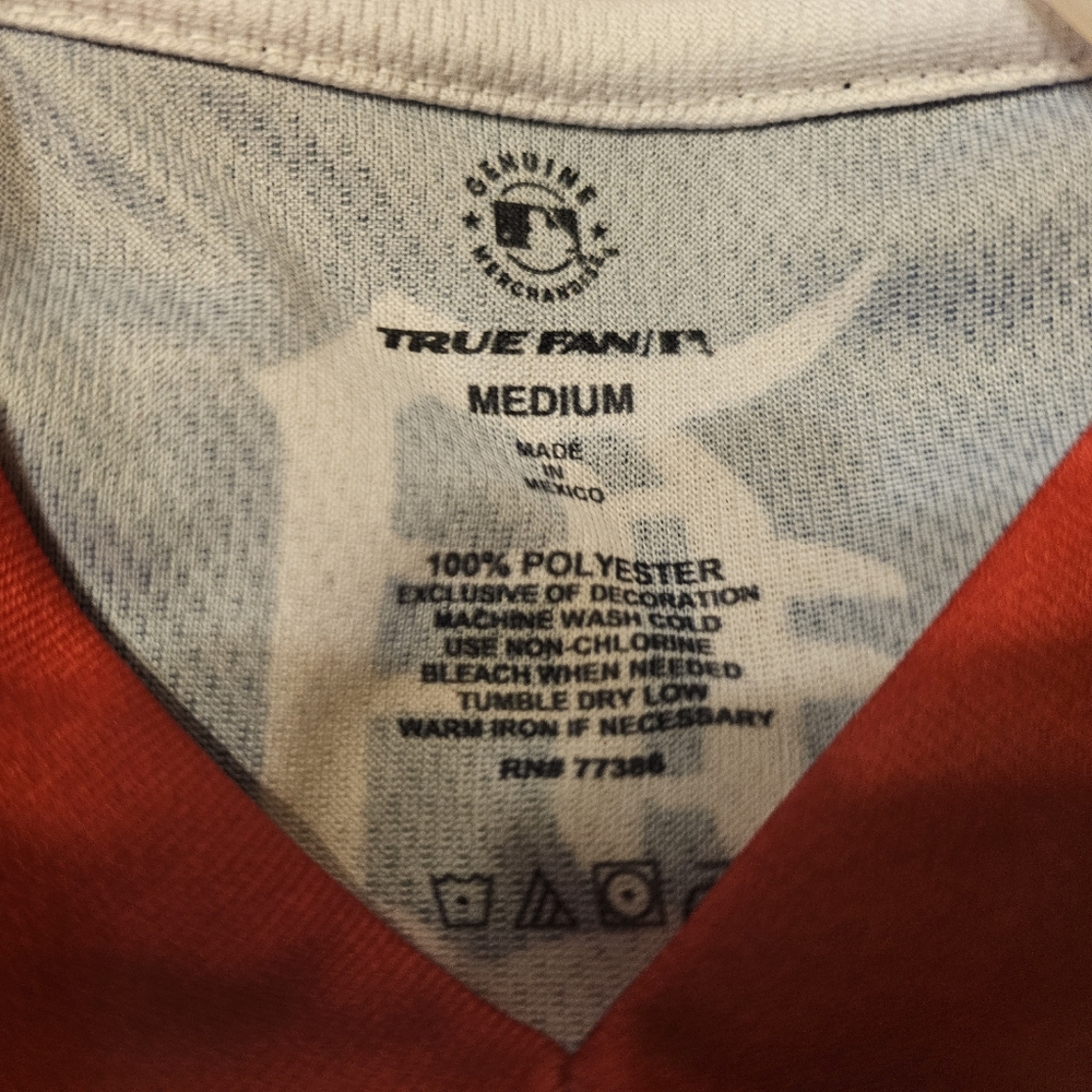 NWT Detroit Tigers T-shirt.  Size:M. - Picture 5 of 7